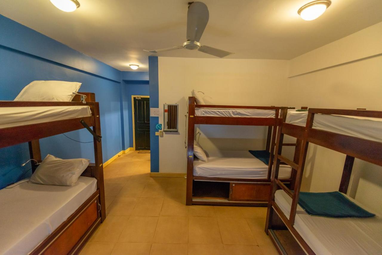 Gz Plan B Hostel Сиемрип Экстерьер фото